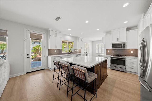 38178 Hazelwood, Murrieta, CA 92562