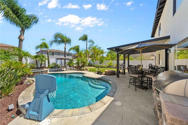 38178 Hazelwood, Murrieta, CA 92562