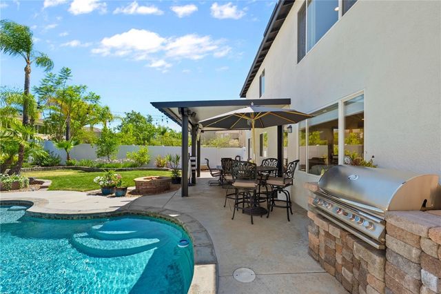 38178 Hazelwood, Murrieta, CA 92562