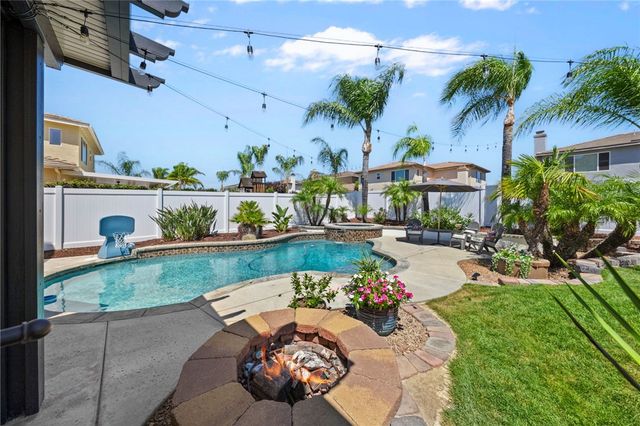 38178 Hazelwood, Murrieta, CA 92562