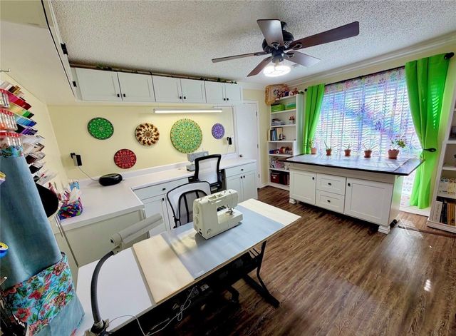 2709 Fairway Park Street, Grand Prairie, TX 75050