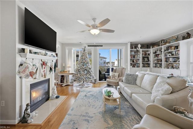 8342 N View BLVD, Norfolk, VA 23518