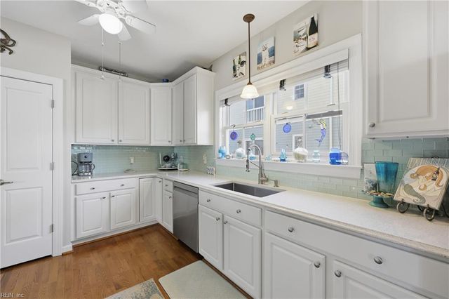 8342 N View BLVD, Norfolk, VA 23518