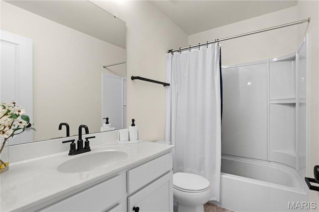 410 Honor Hill Drive, Foristell, MO 63348