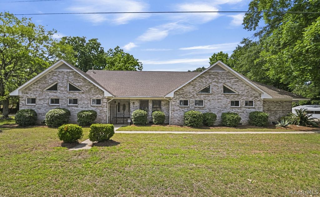 3550 Lehigh Street, Montgomery, AL 36108