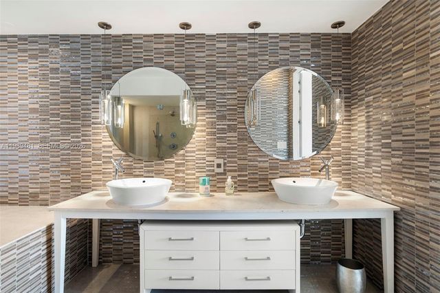 450 Alton Rd PH4104, Miami Beach, FL 33139