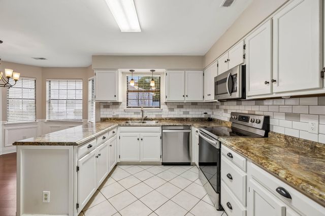6565 Hickory Meadow Drive, Chattanooga, TN 37421