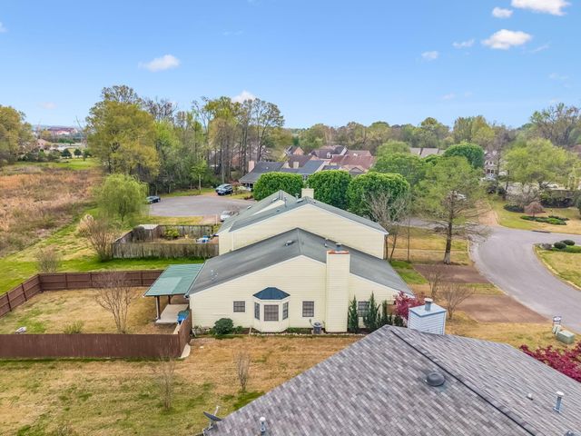 6565 Hickory Meadow Drive, Chattanooga, TN 37421
