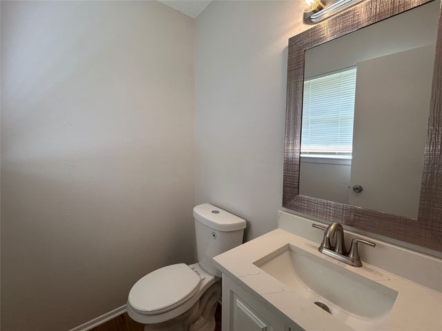 1210 S Clark Road, Cedar Hill, TX 75104