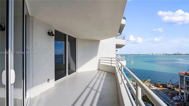 555 NE 34th St 1409, Miami, FL 33137