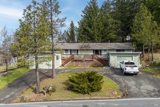 28060 Poppy Dr, Willits, CA 95490