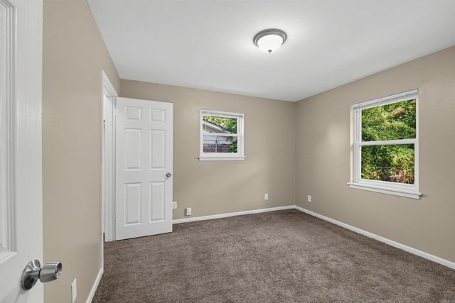 11 Regency Circle, Little Rock, AR 72209