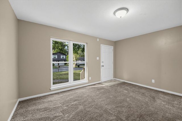11 Regency Circle, Little Rock, AR 72209
