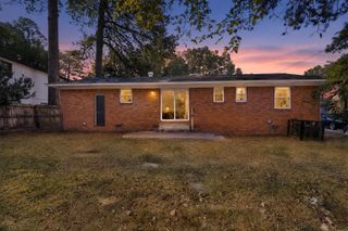 11 Regency Circle, Little Rock, AR 72209