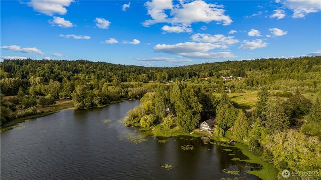 5680 Long Lake Road SE, Port Orchard, WA 98367