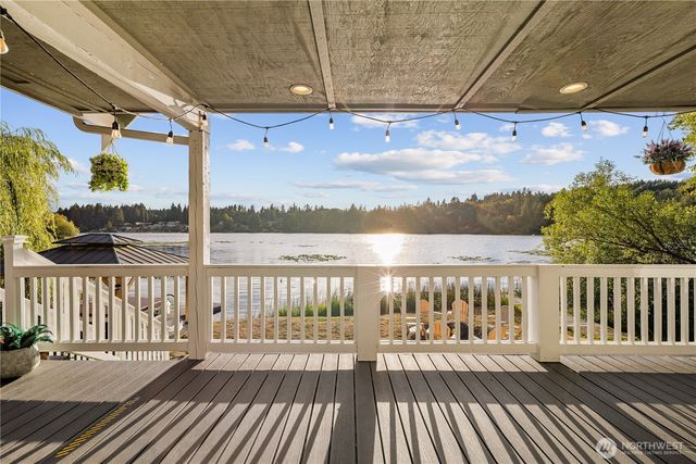 5680 Long Lake Road SE, Port Orchard, WA 98367