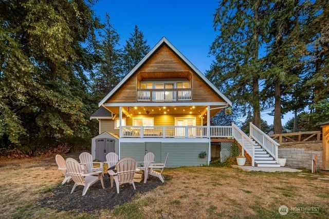 5680 Long Lake Road SE, Port Orchard, WA 98367