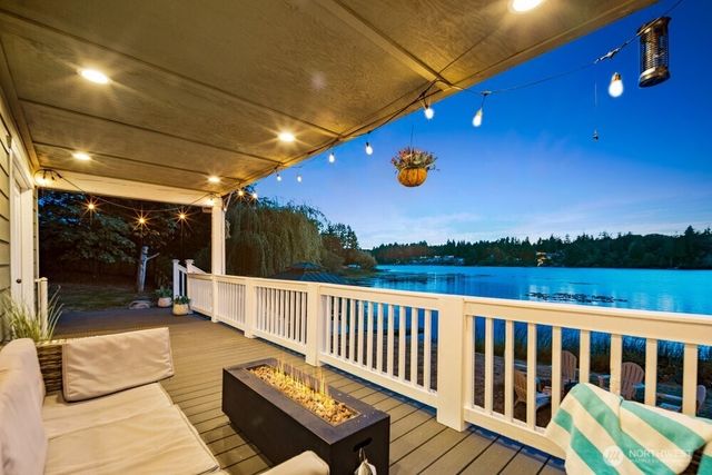 5680 Long Lake Road SE, Port Orchard, WA 98367