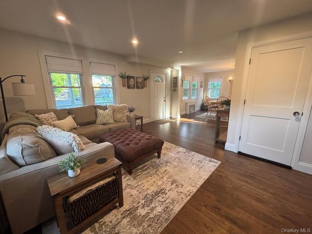 130 Hallock Landing Road, Rocky Point, NY 11778
