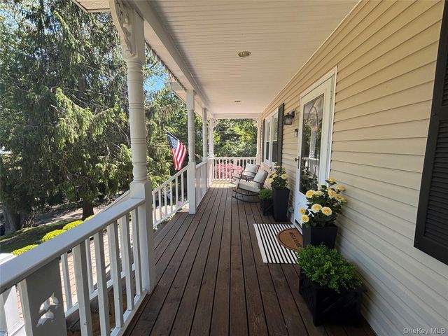 130 Hallock Landing Road, Rocky Point, NY 11778