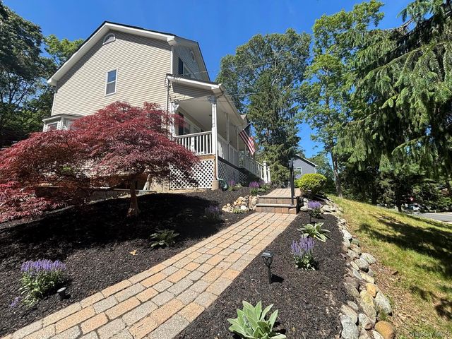 130 Hallock Landing Road, Rocky Point, NY 11778