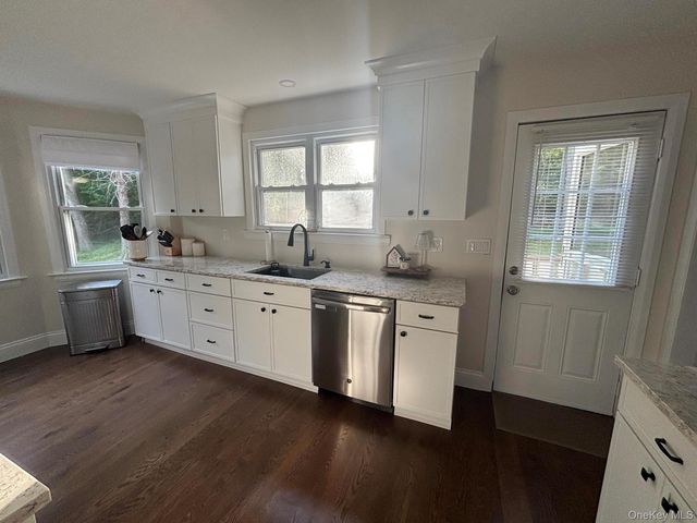 130 Hallock Landing Road, Rocky Point, NY 11778
