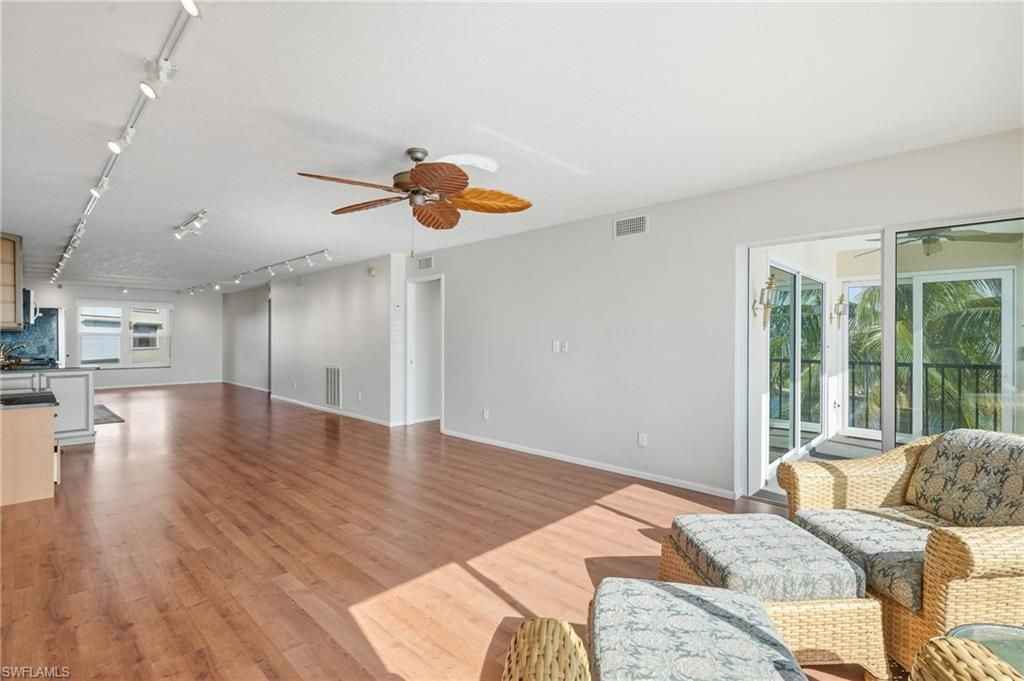 4015 SE 20th PL 301, CAPE CORAL, FL 33904 — photo 3
