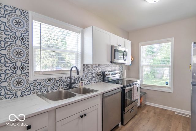 621 N Bradley Avenue, Indianapolis, IN 46201