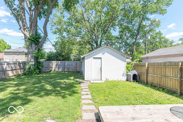 621 N Bradley Avenue, Indianapolis, IN 46201