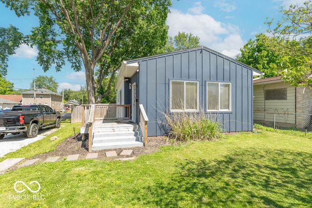 621 N Bradley Avenue, Indianapolis, IN 46201