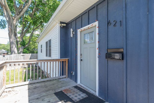 621 N Bradley Avenue, Indianapolis, IN 46201