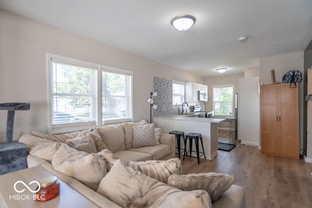 621 N Bradley Avenue, Indianapolis, IN 46201