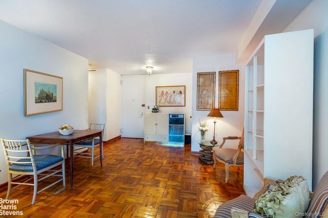 4455 Douglas Avenue 7A, Bronx, NY 10471