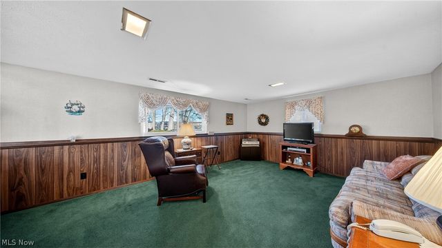 7044 Pitts Boulevard, North Ridgeville, OH 44039