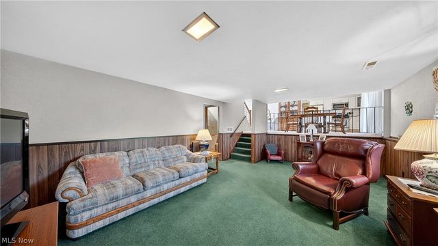 7044 Pitts Boulevard, North Ridgeville, OH 44039