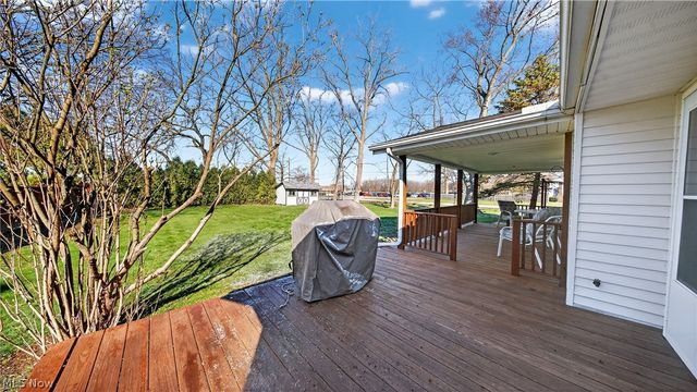 7044 Pitts Boulevard, North Ridgeville, OH 44039