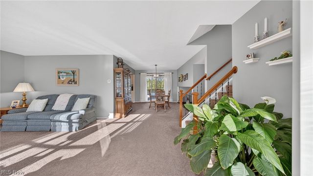 7044 Pitts Boulevard, North Ridgeville, OH 44039