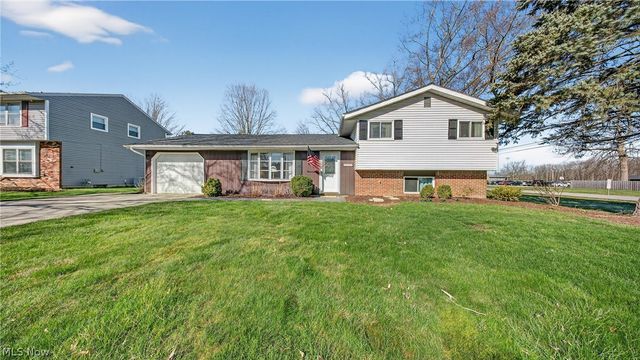 7044 Pitts Boulevard, North Ridgeville, OH 44039