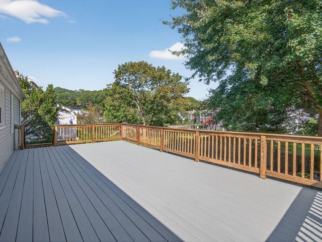 132 Woodley Ave, Boston, MA 02132