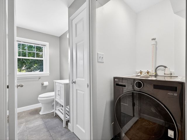 132 Woodley Ave, Boston, MA 02132