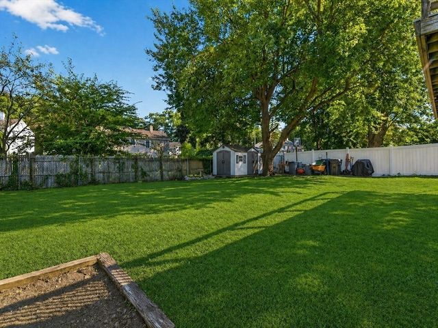 132 Woodley Ave, Boston, MA 02132