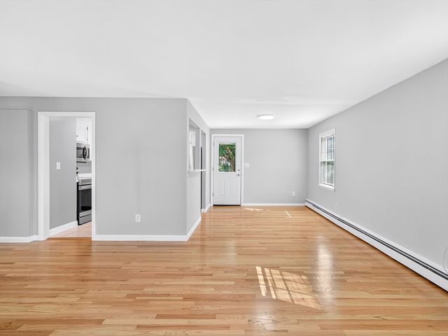 132 Woodley Ave, Boston, MA 02132