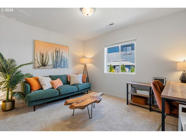 2100 S MEADOWLARK Loop, Ridgefield, WA 98642