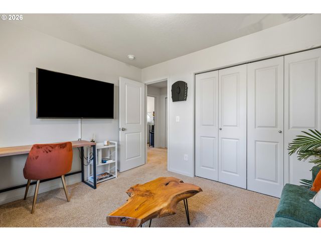 2100 S MEADOWLARK Loop, Ridgefield, WA 98642