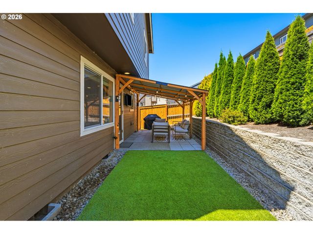 2100 S MEADOWLARK Loop, Ridgefield, WA 98642