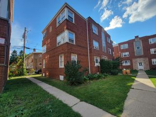 7518 N RIDGE Avenue 1E, Chicago, IL 60645