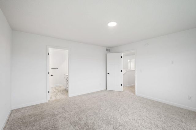 9686 Jasmine Avenue NE, Hanover, MN 55341