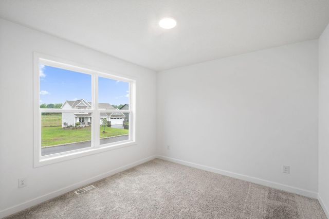 9686 Jasmine Avenue NE, Hanover, MN 55341