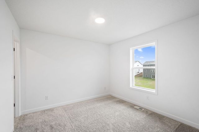 9686 Jasmine Avenue NE, Hanover, MN 55341