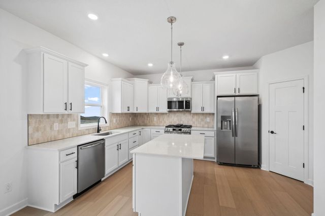 9686 Jasmine Avenue NE, Hanover, MN 55341